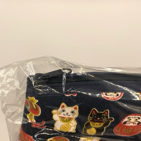 MADE IN JAPAN LUCKY CAT POUCH - Picture 3 of 4